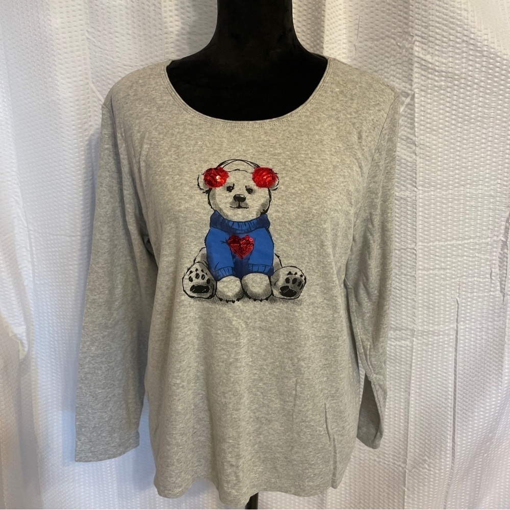 Karen Scott Holiday Bear gray long sleeve tee size XL.